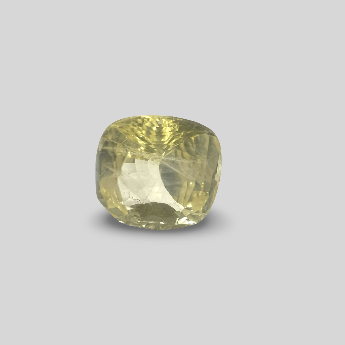 Yellow sapphire Pukhraj 5.86cts (29/345