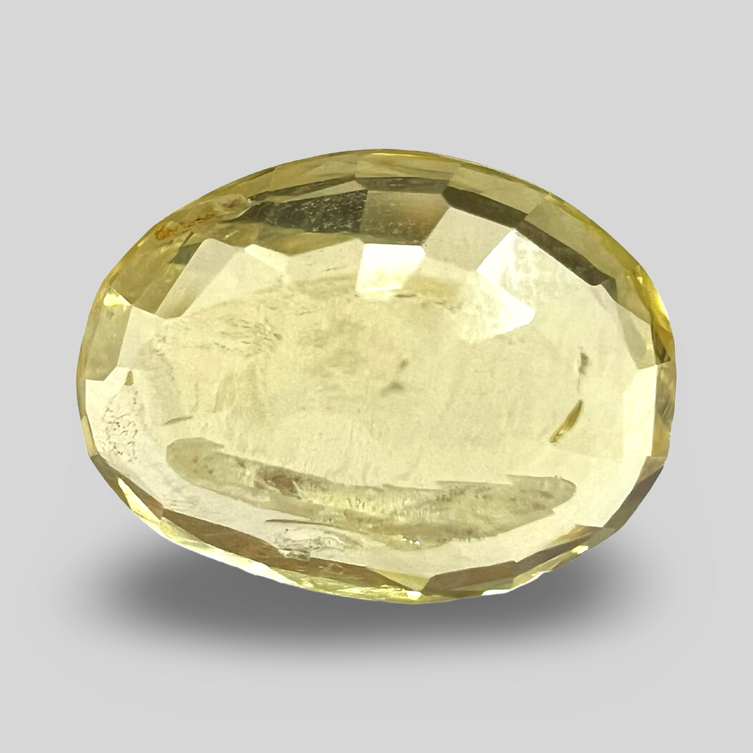 Yellow sapphire Pukhraj 3.55cts (54/641)