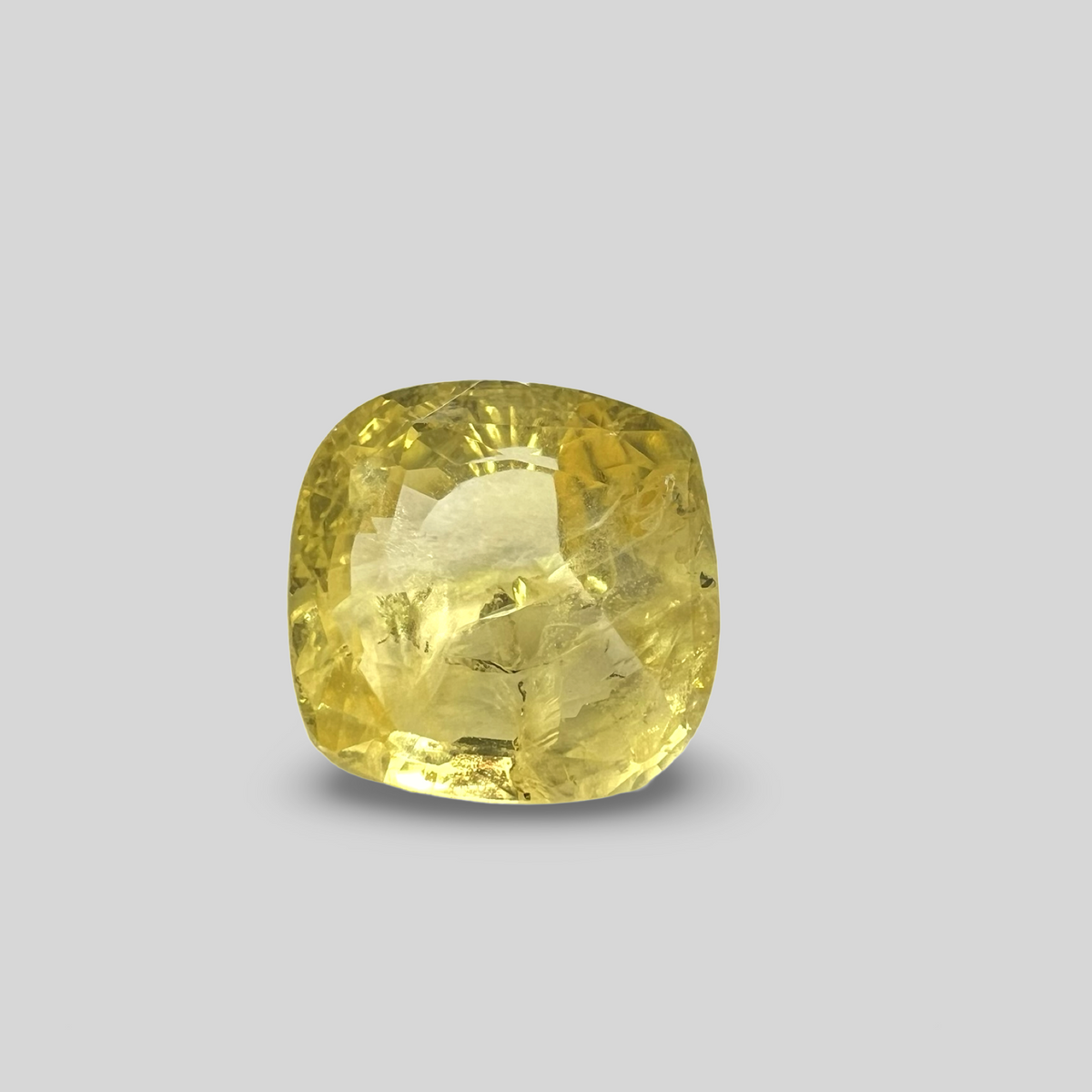 Yellow sapphire Pukhraj 3.56cts (9/101