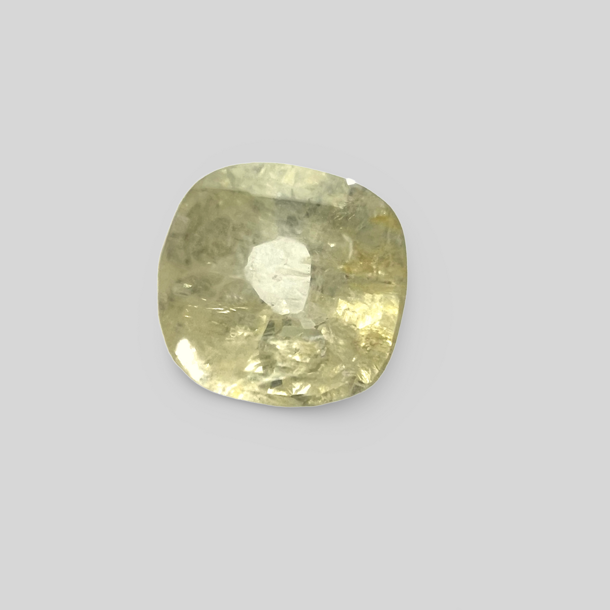 Yellow sapphire Pukhraj 6.62cts (31/370