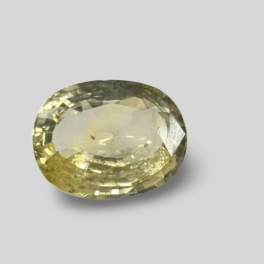 Yellow sapphire Pukhraj 7.93cts (44/526)