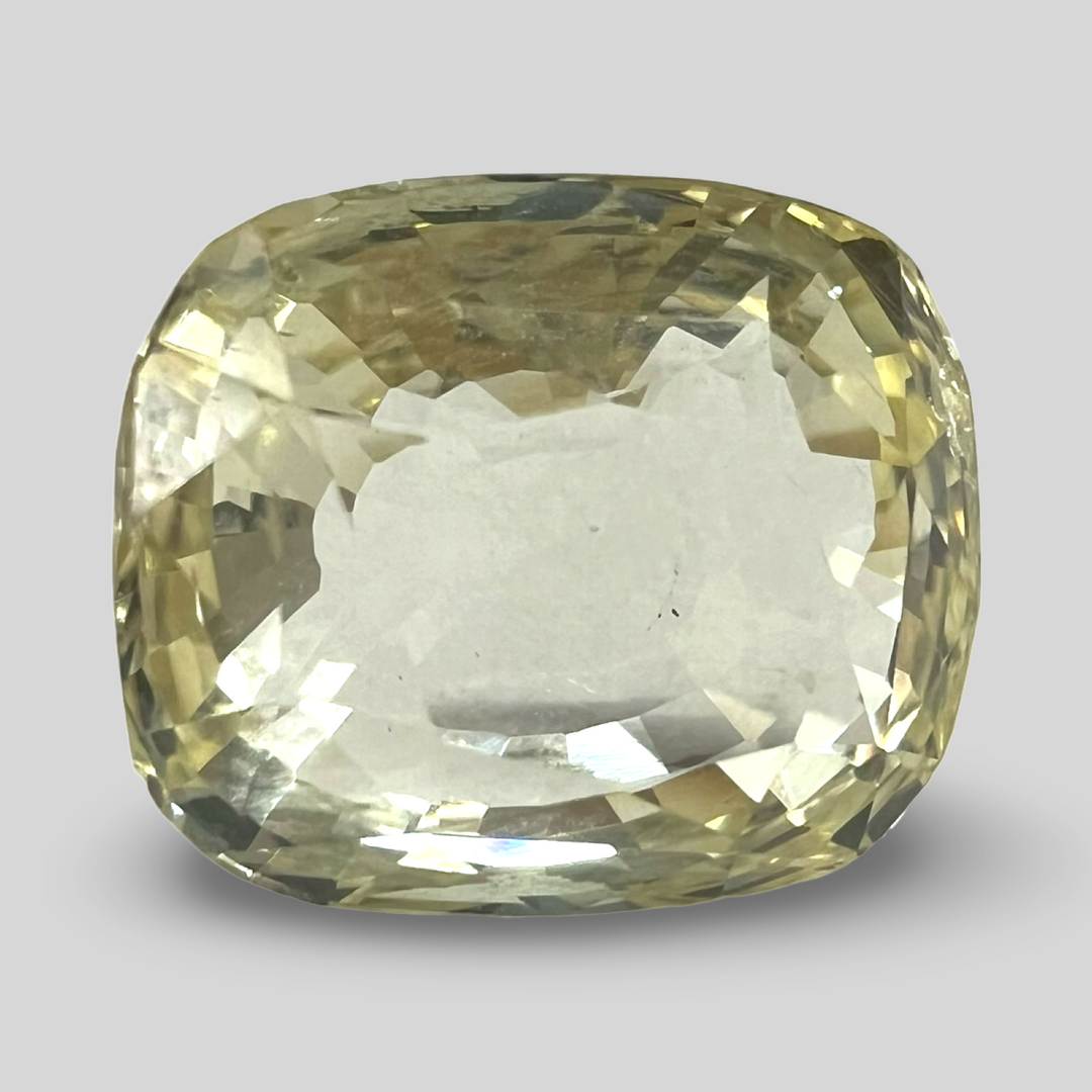 Yellow sapphire Pukhraj 10.08cts (59/702