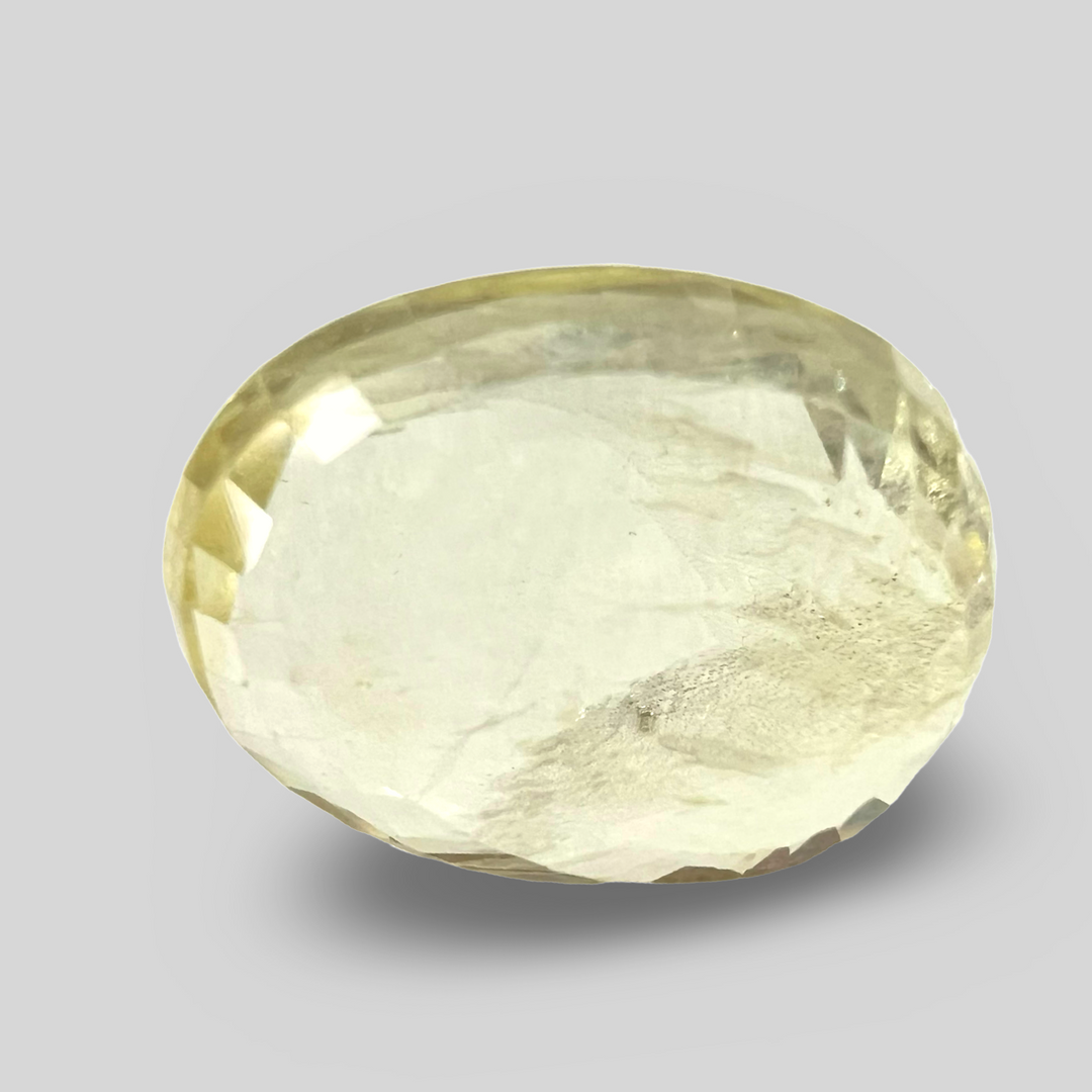 Yellow sapphire Pukhraj 10.65cts (59/701