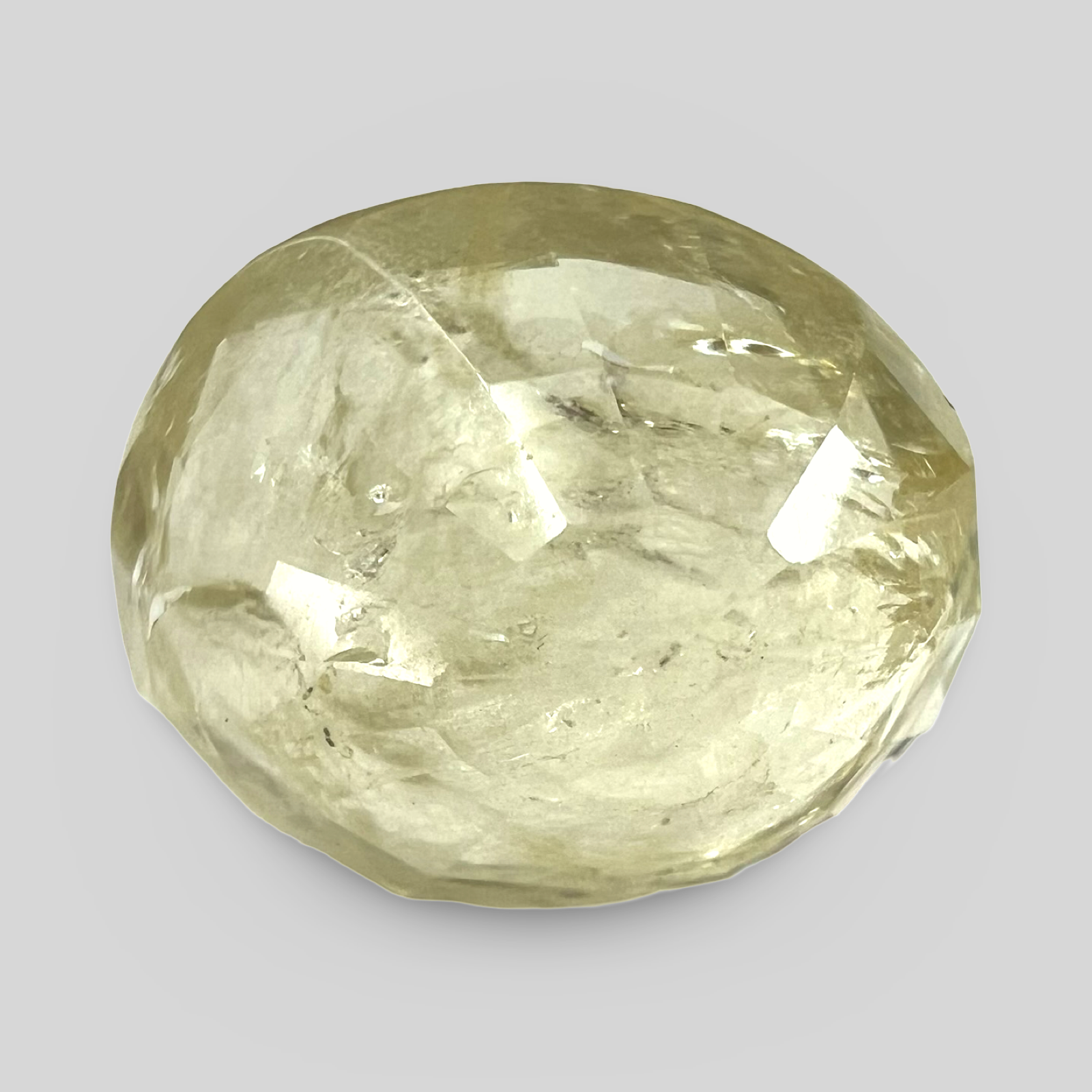 Yellow sapphire Pukhraj 7.98cts (62/746)