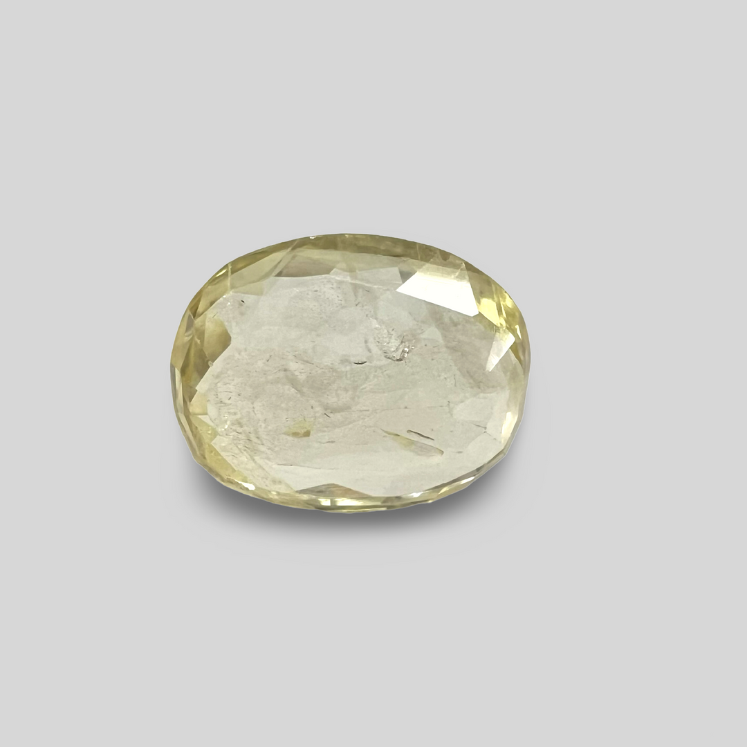 Yellow sapphire Pukhraj 3.61cts (8/92