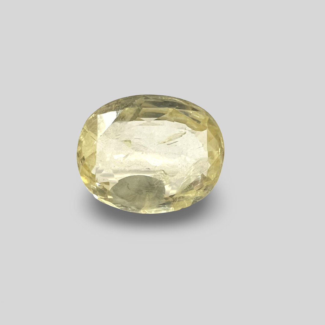 Yellow sapphire Pukhraj 3.61cts (8/92