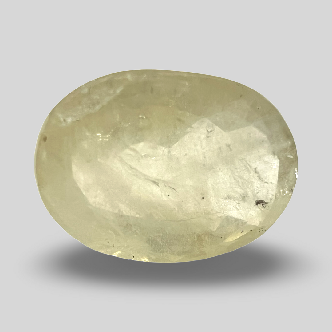 Yellow sapphire Pukhraj 7.68cts (62/745)