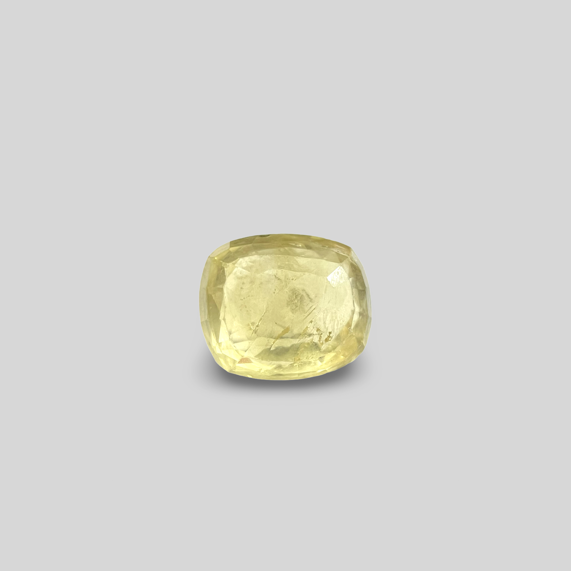 Yellow sapphire Pukhraj 4.86cts  (18/211)