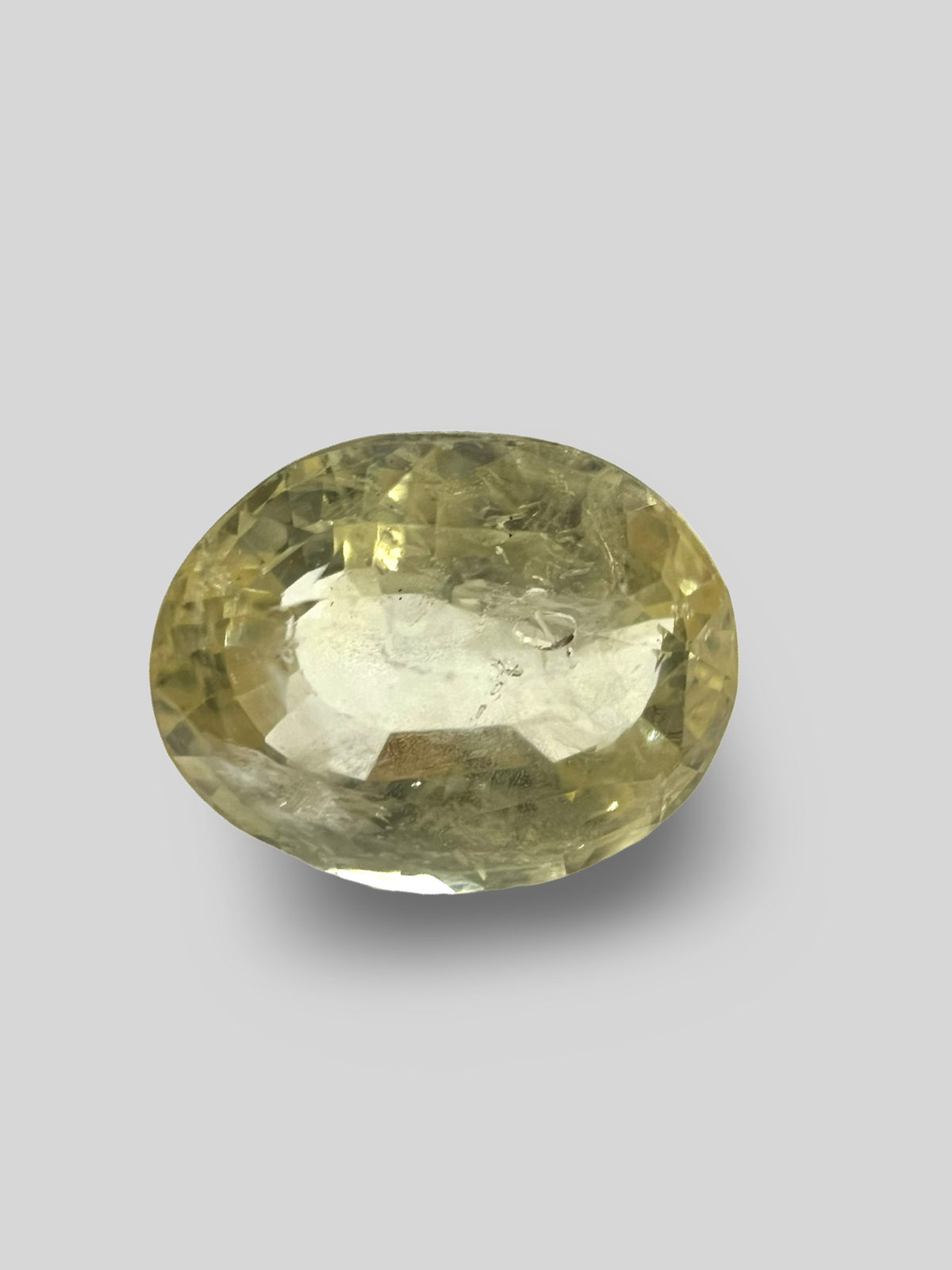 Yellow sapphire Pukhraj 4.29cts (55/660