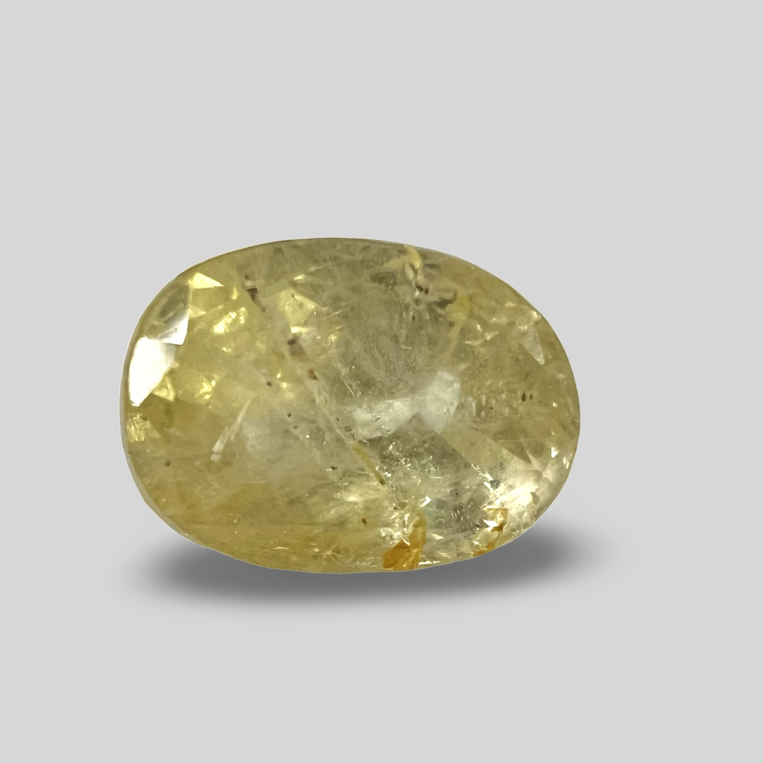 Yellow sapphire Pukhraj 6.40cts (53/627)