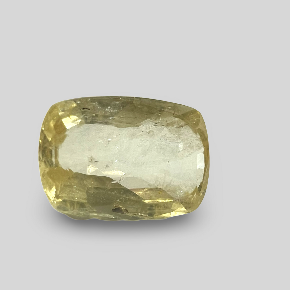 Yellow sapphire Pukhraj 4.48cts (40/479)