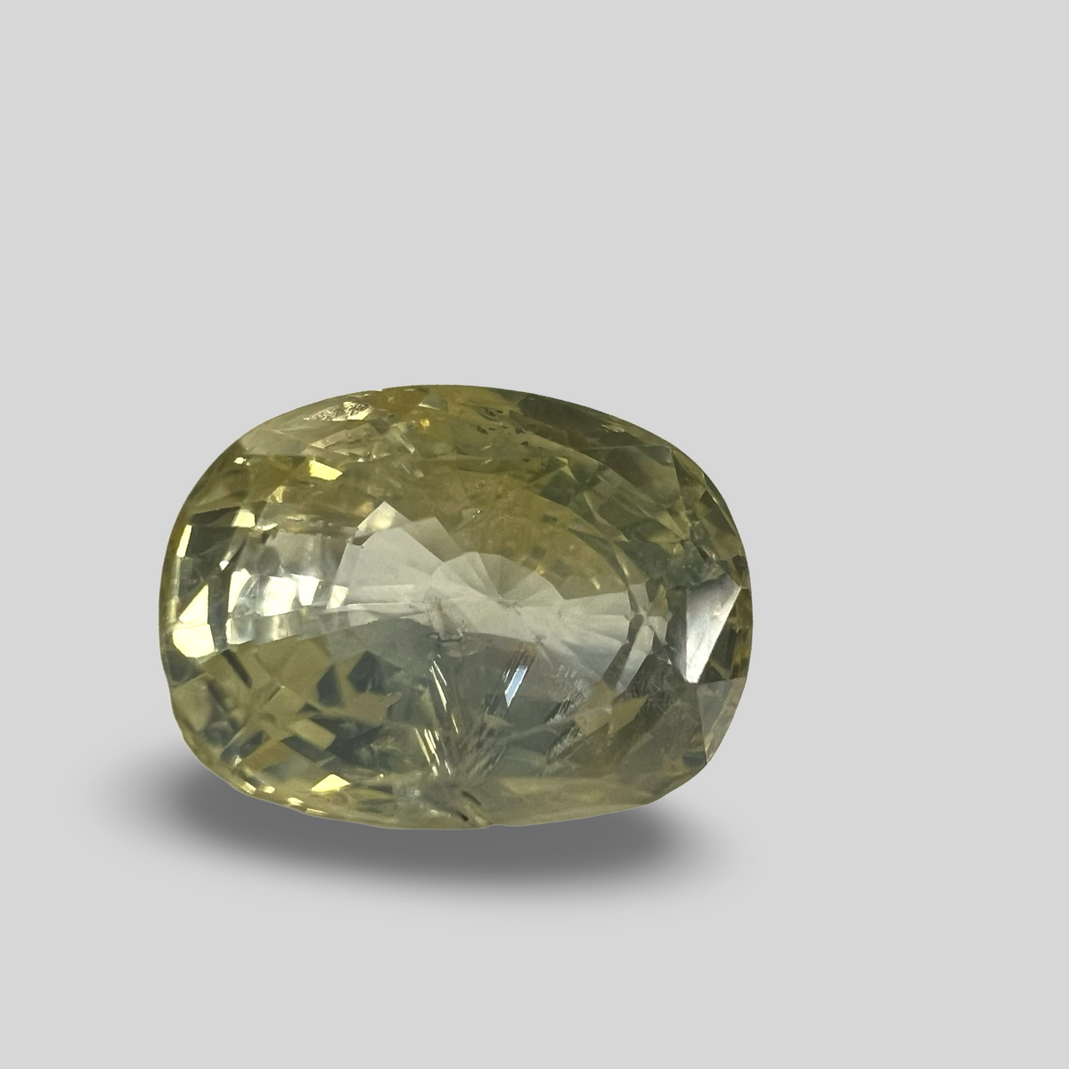 Yellow sapphire Pukhraj 4.41cts (40/473)