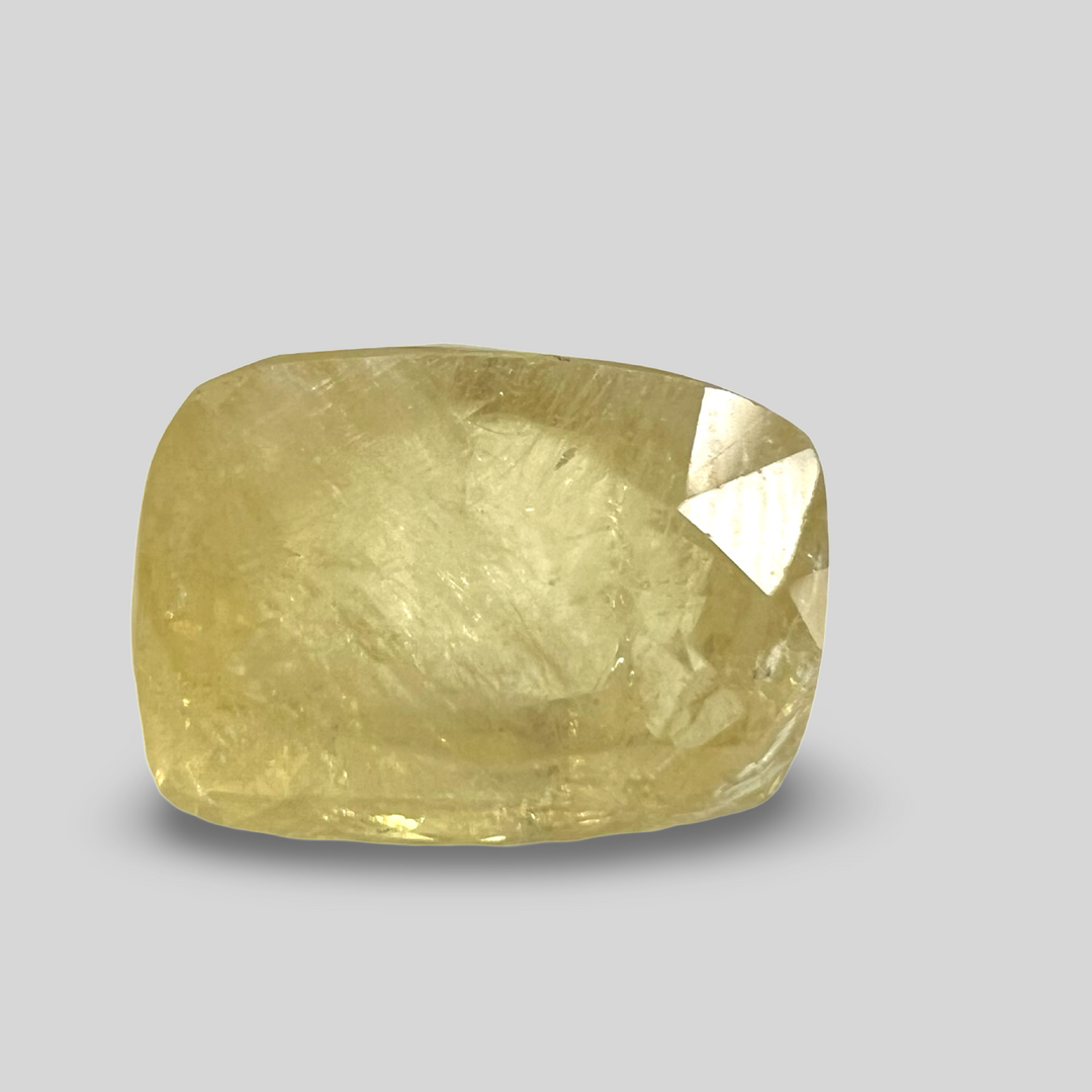 Yellow sapphire Pukhraj 7.85cts (39/462)