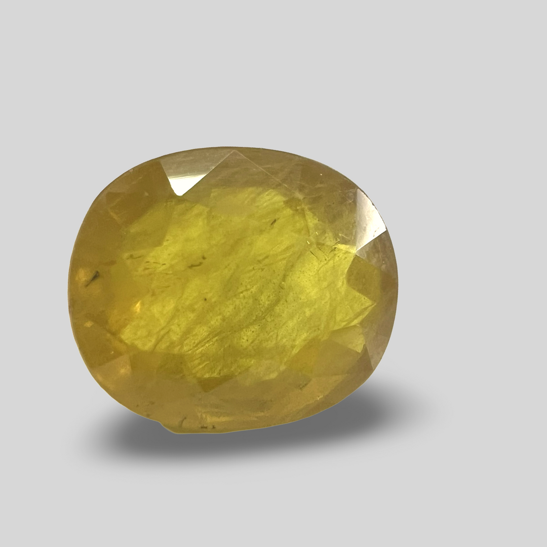 Yellow sapphire Pukhraj 4.74cts (22/260)