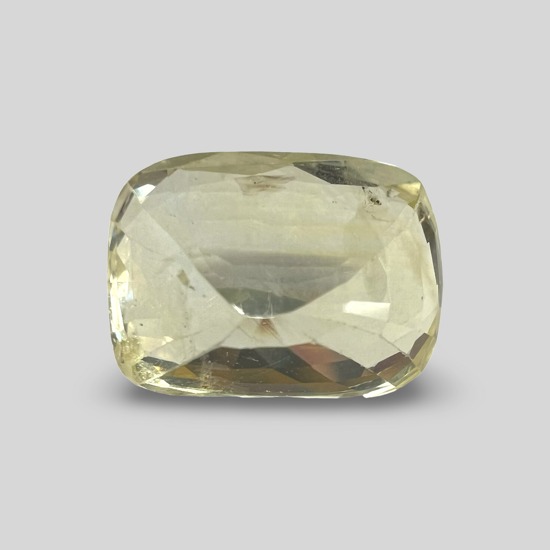 Yellow sapphire Pukhraj 7.72cts (44/521)