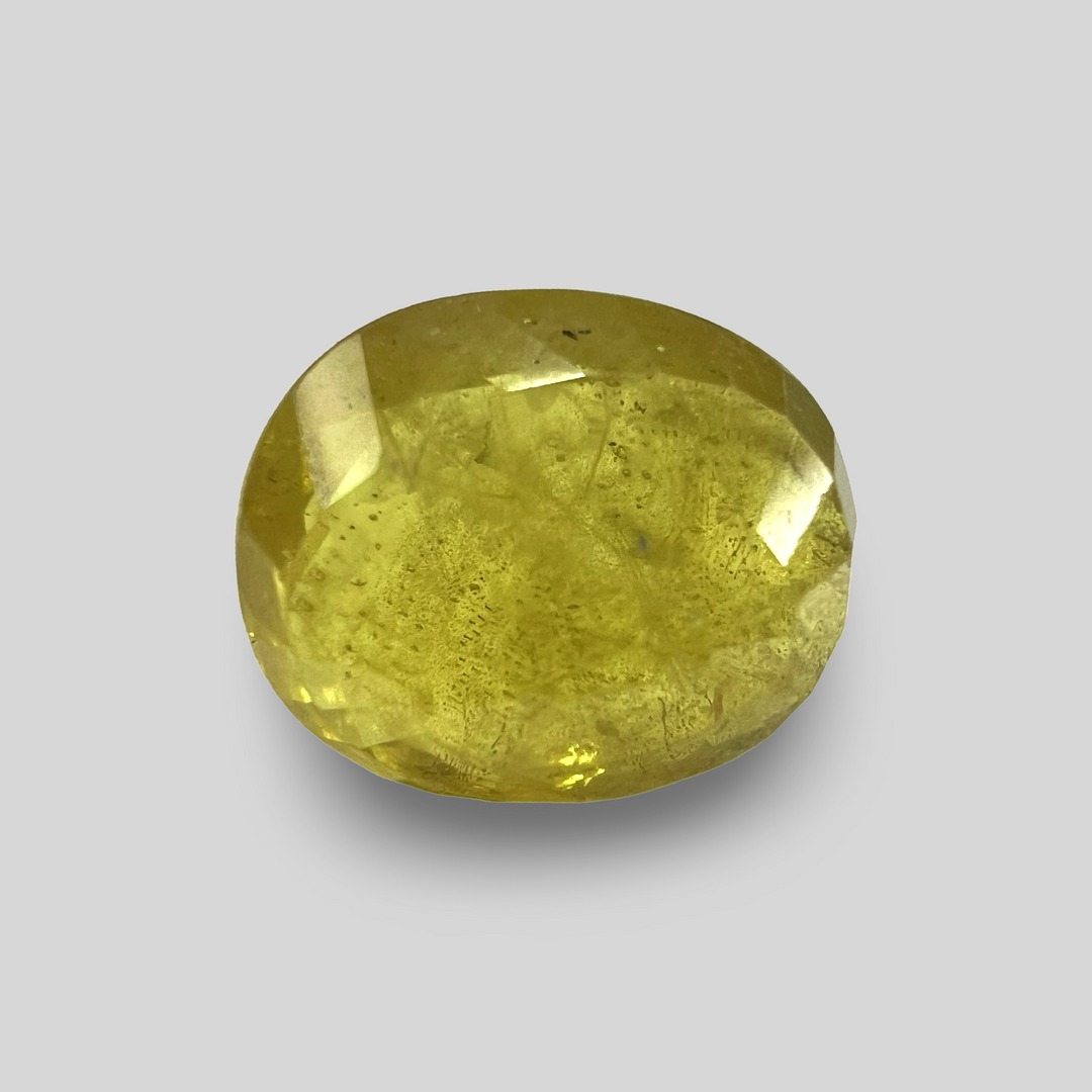 Yellow sapphire Pukhraj 4.72cts (22/256)