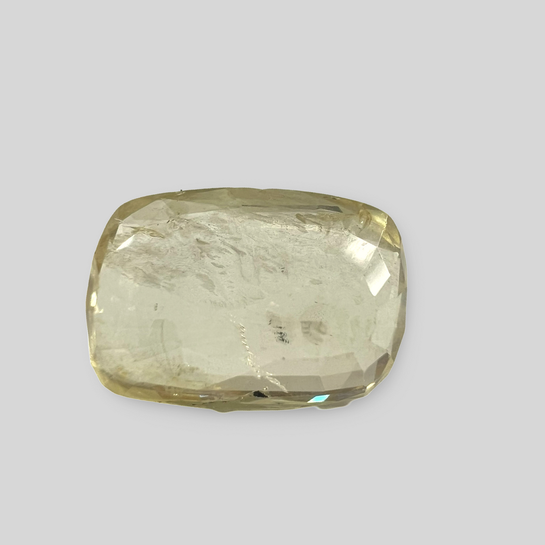 Yellow sapphire Pukhraj 4.48cts (40/479)