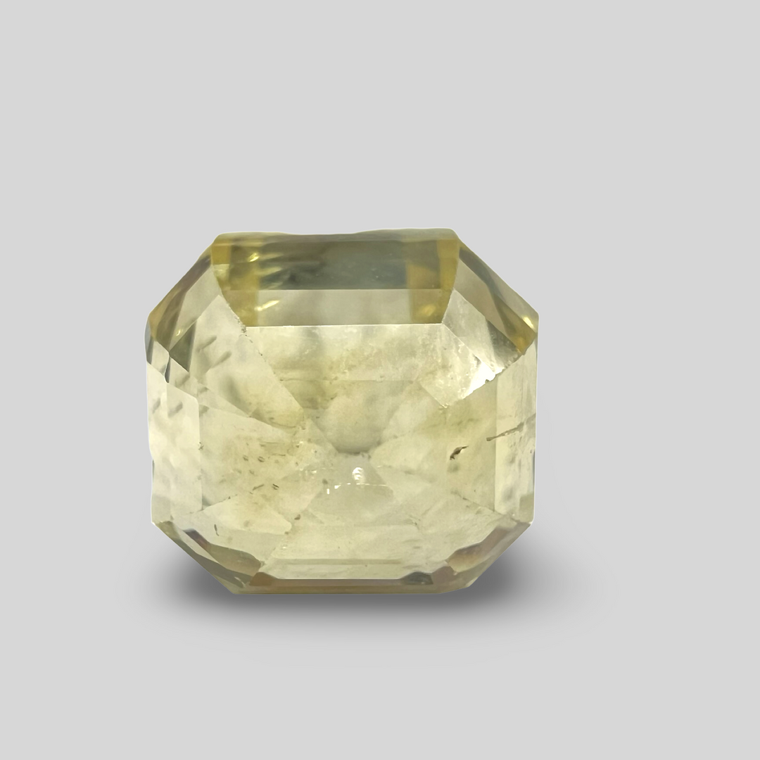 Yellow sapphire Pukhraj 7.57cts (44/528)