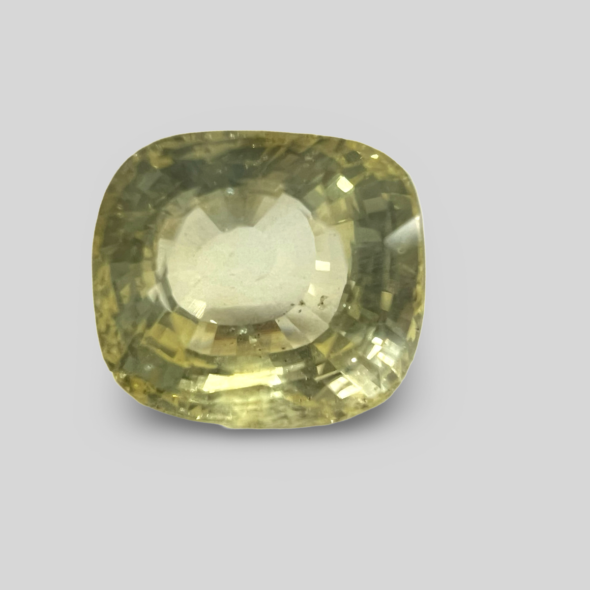 Yellow sapphire Pukhraj 7.45cts (44/519)