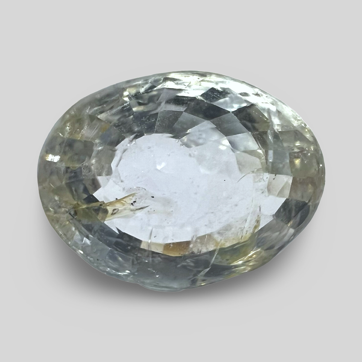 White sapphire 4.13cts (54/638)