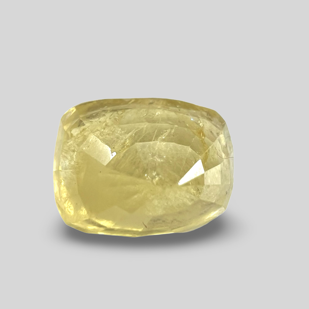 Yellow sapphire Pukhraj 7.85cts (39/462)