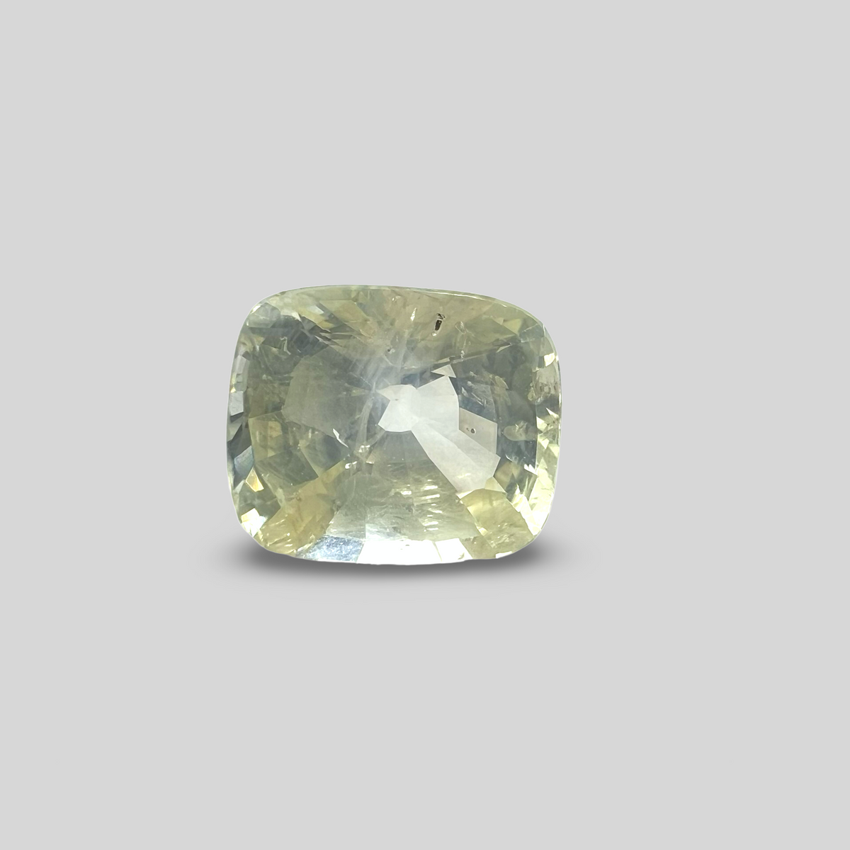 Yellow sapphire Pukhraj 6.72cts (37/435