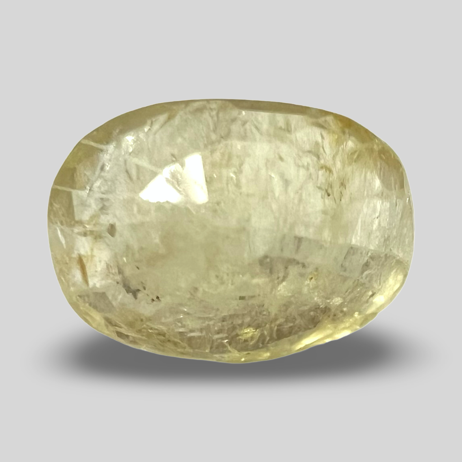 Yellow sapphire Pukhraj 7.9cts (62/750)