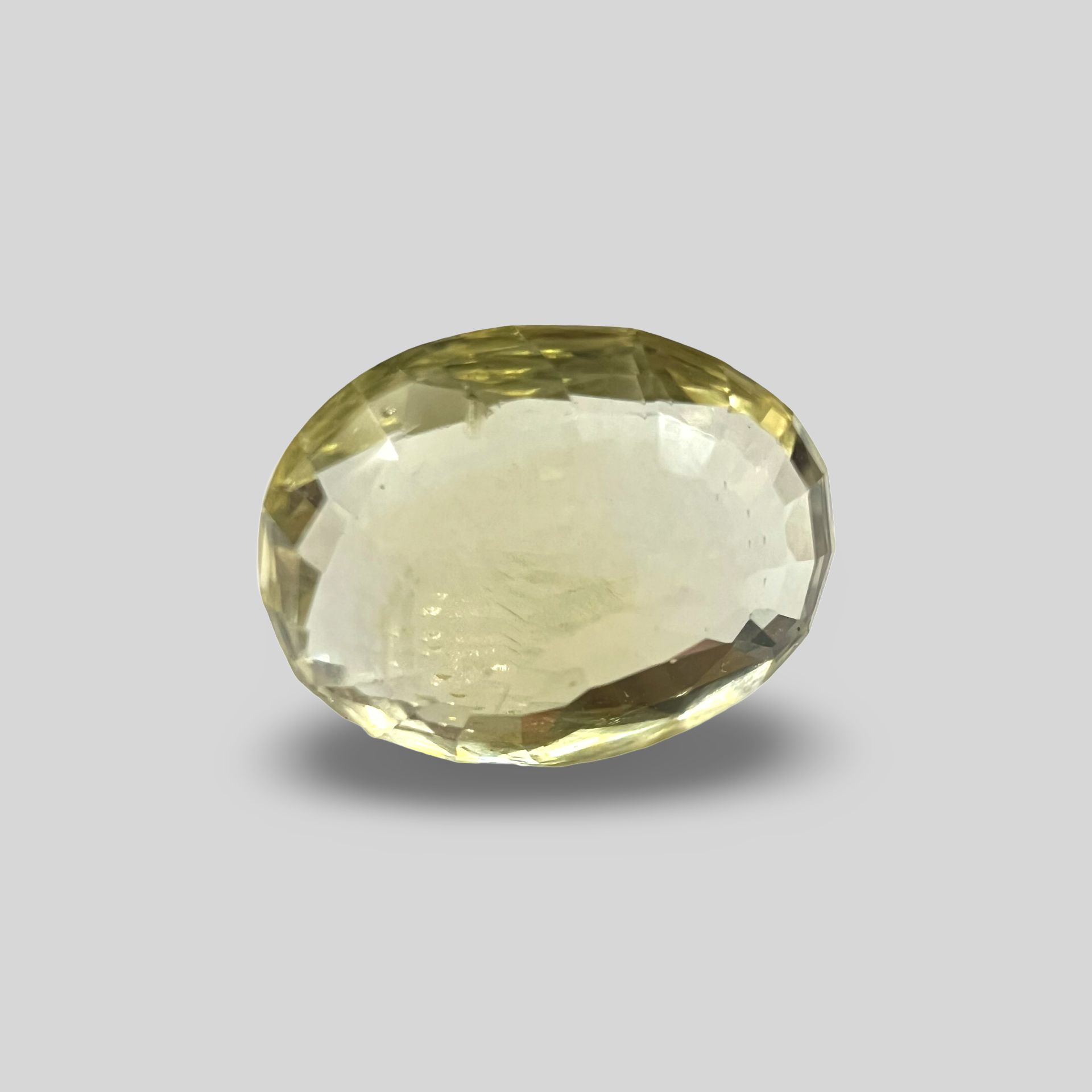 Yellow sapphire Pukhraj 5.22cts (19/223)