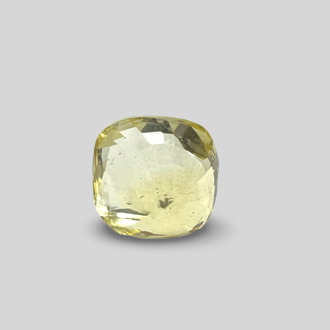 Yellow sapphire Pukhraj 5.27cts (19/217)