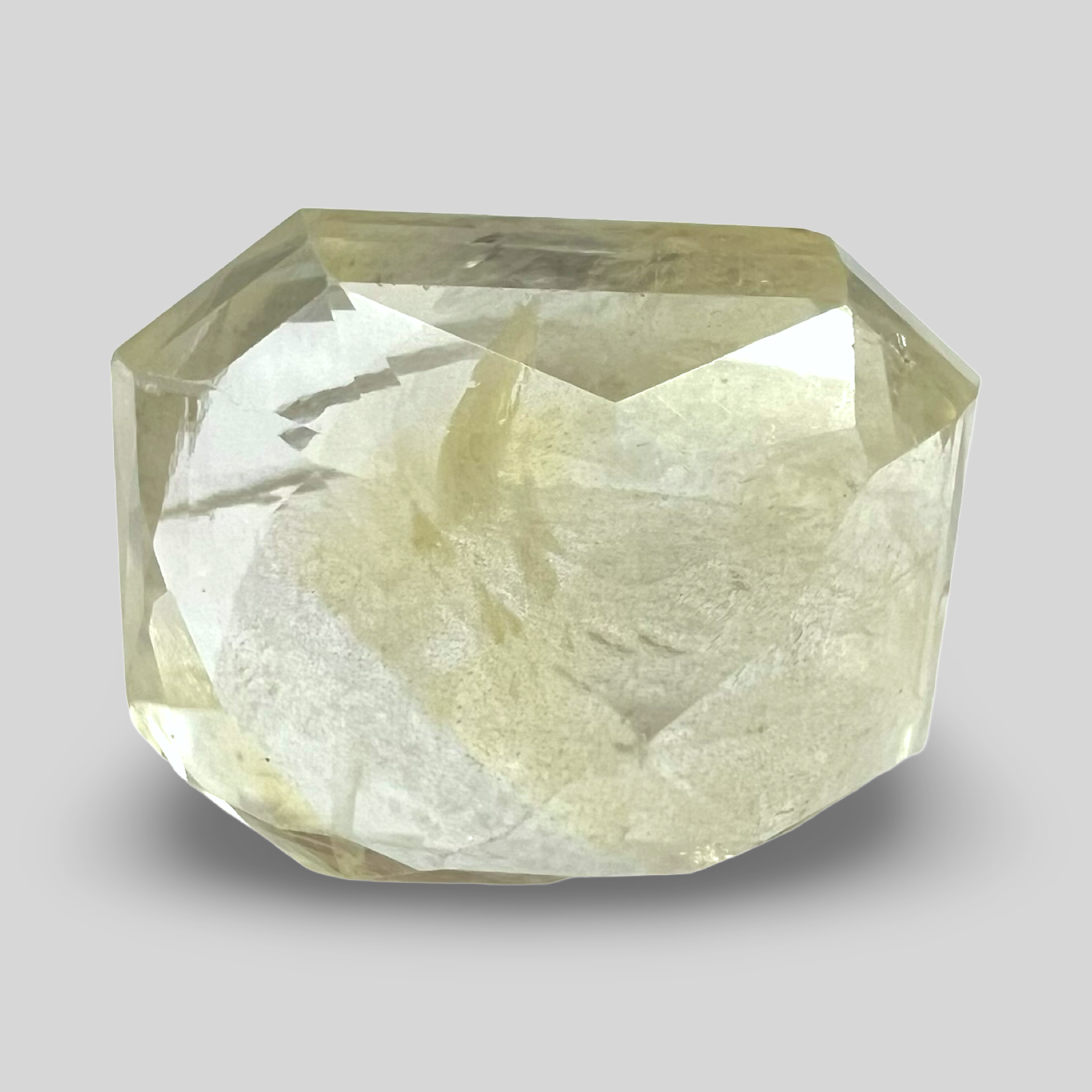 Yellow sapphire Pukhraj 10.41cts (59/700