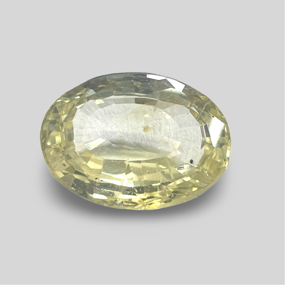 Yellow sapphire Pukhraj 5.45cts (29/337