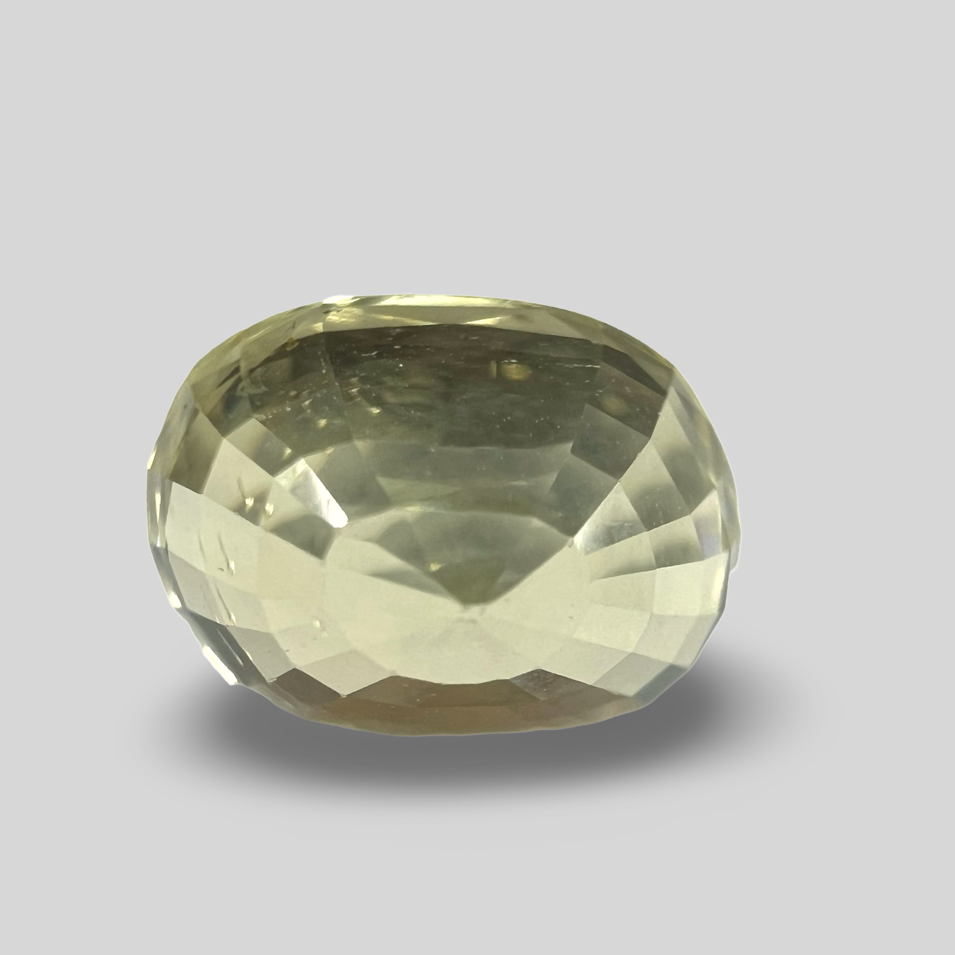 Yellow sapphire Pukhraj 4.40cts (17/194)