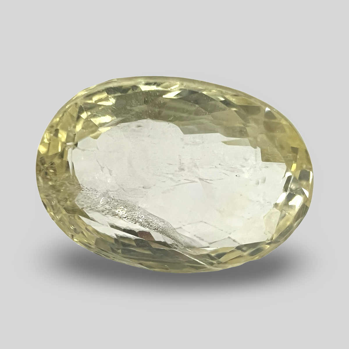 Yellow sapphire Pukhraj 10.65cts (59/701