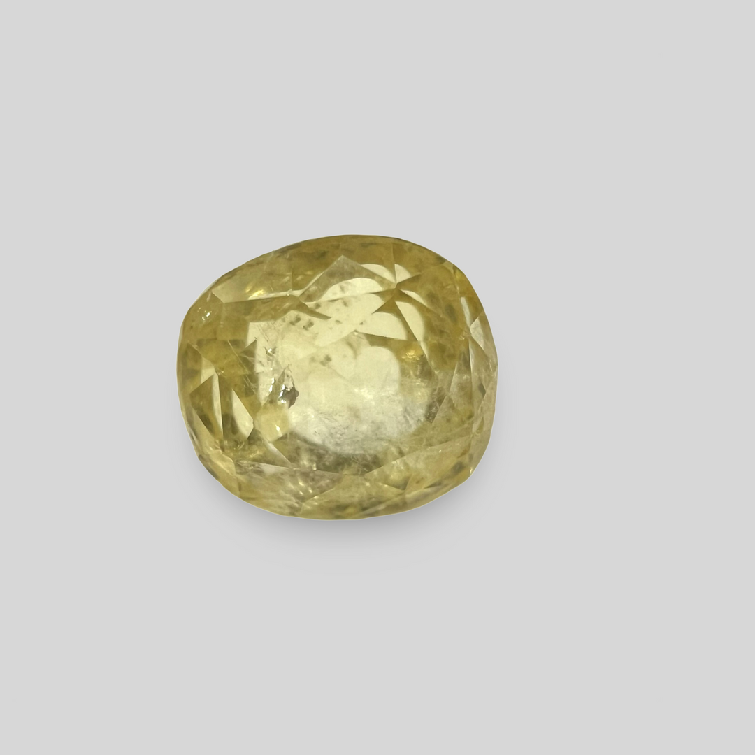 Yellow sapphire Pukhraj 4.24cts (8/89