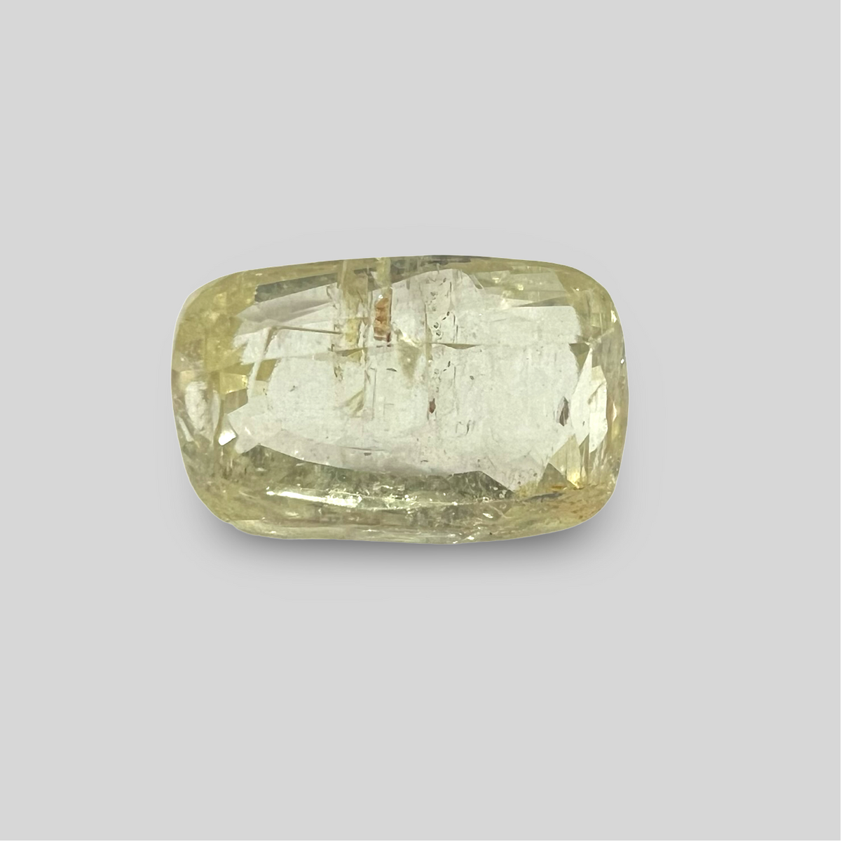 Yellow sapphire Pukhraj 5.67cts (23/276