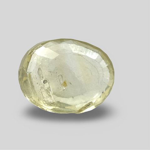 Yellows sapphire 4.40cts (18/212