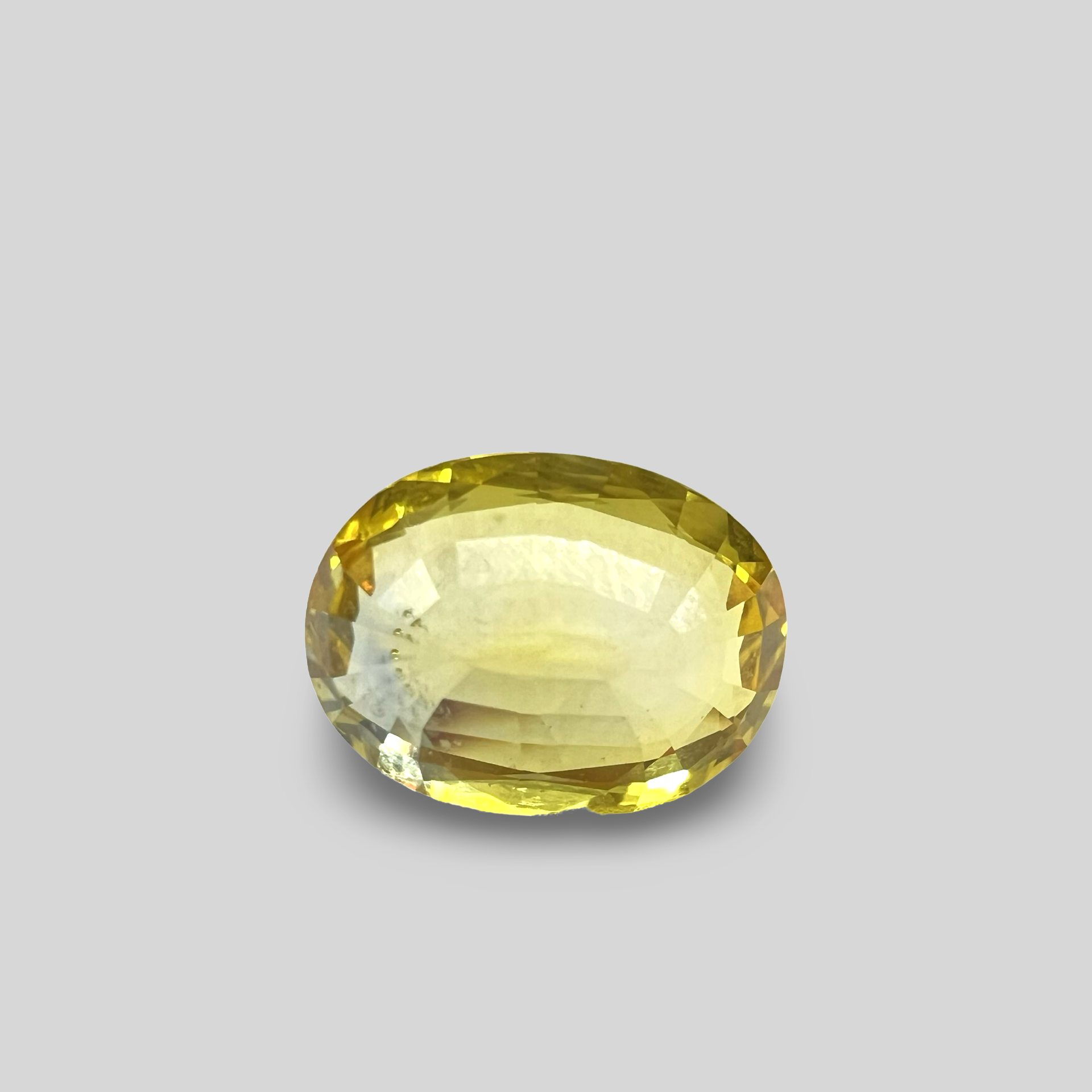 Yellow sapphire Pukhraj 4.45cts (19/227)