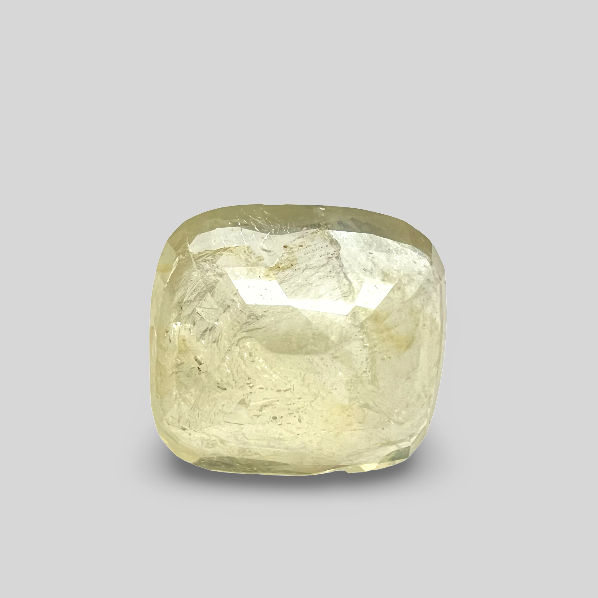 Yellow sapphire Pukhraj 5.43cts (66/797