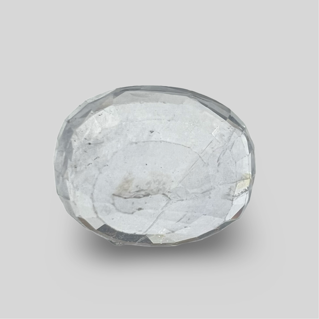 White sapphire 5.81cts (23/269)