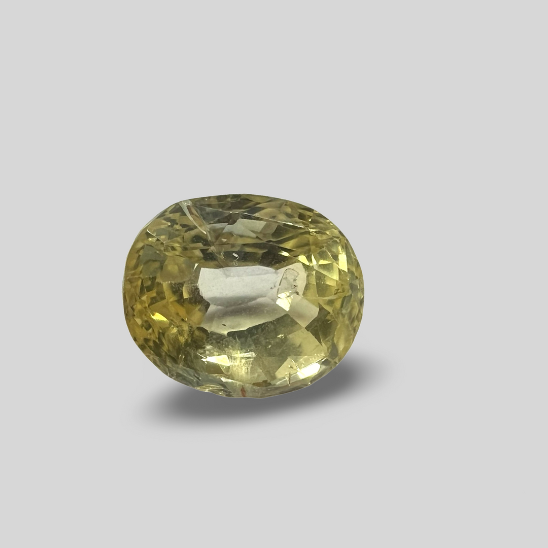 Yellow sapphire Pukhraj 3.64cts (8/91