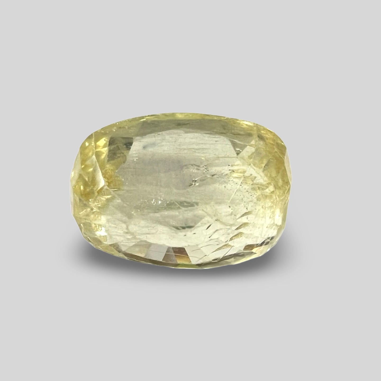 Yellow sapphire Pukhraj 3.56cts (9/105