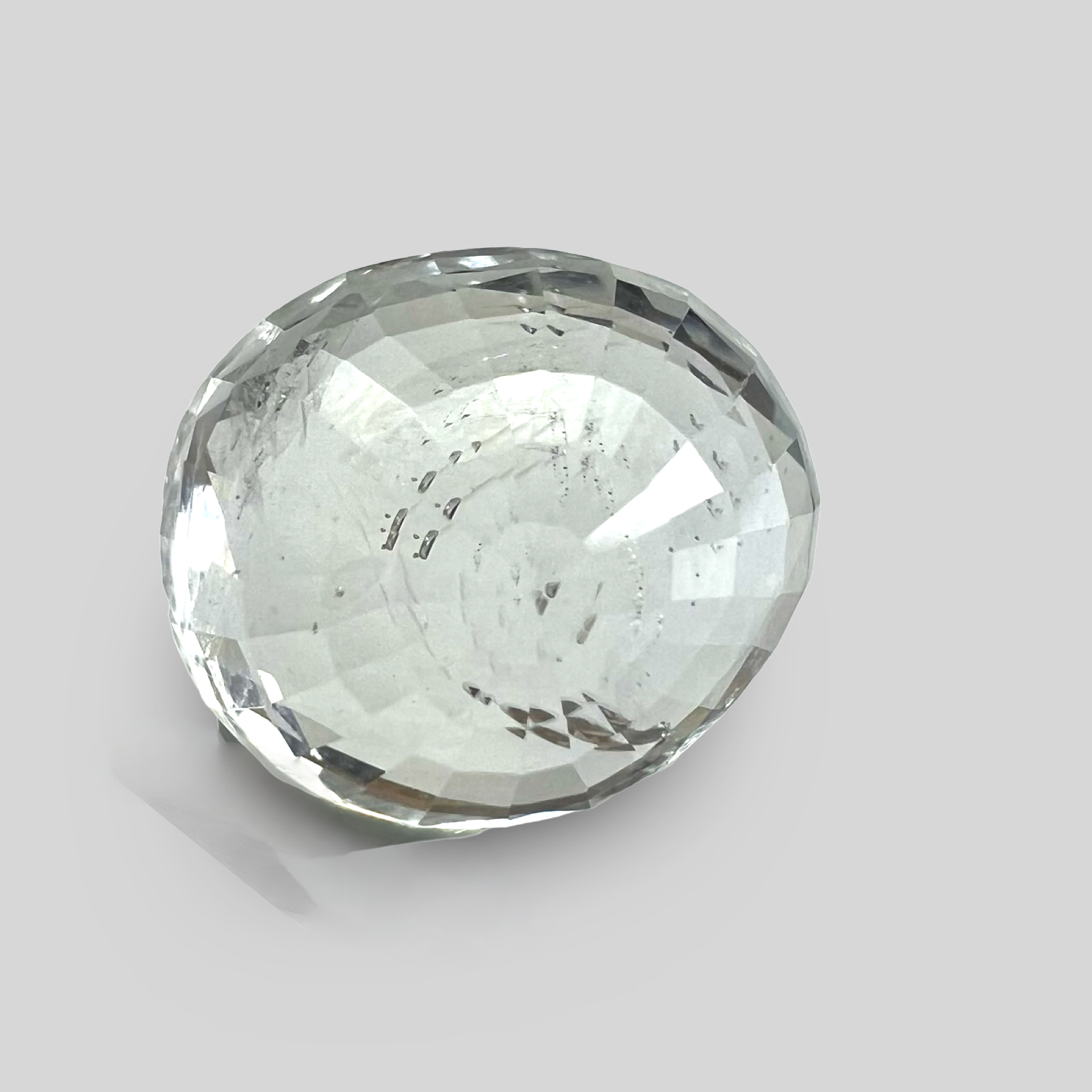 White sapphire 6.63cts  (35/417)