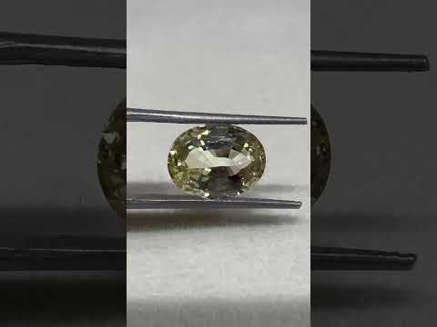 Yellow sapphire Pukhraj 6.17cts (35/409)