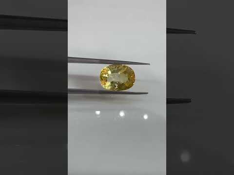 Yellow sapphire Pukhraj 6.58cts (35/412)